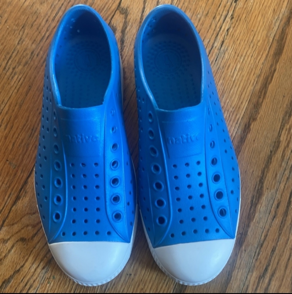 Native Shoes - image 7